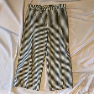 Madewell Wide leg crop jean blue and white striped- size 30 (approximately 14)